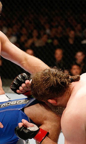 Stipe Miocic wants to break Junior dos Santos and earn a title shot